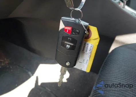 2011 Mazda Mazda3 I Touring из США, поврежденный, VIN JM1BL1VF7B1447960